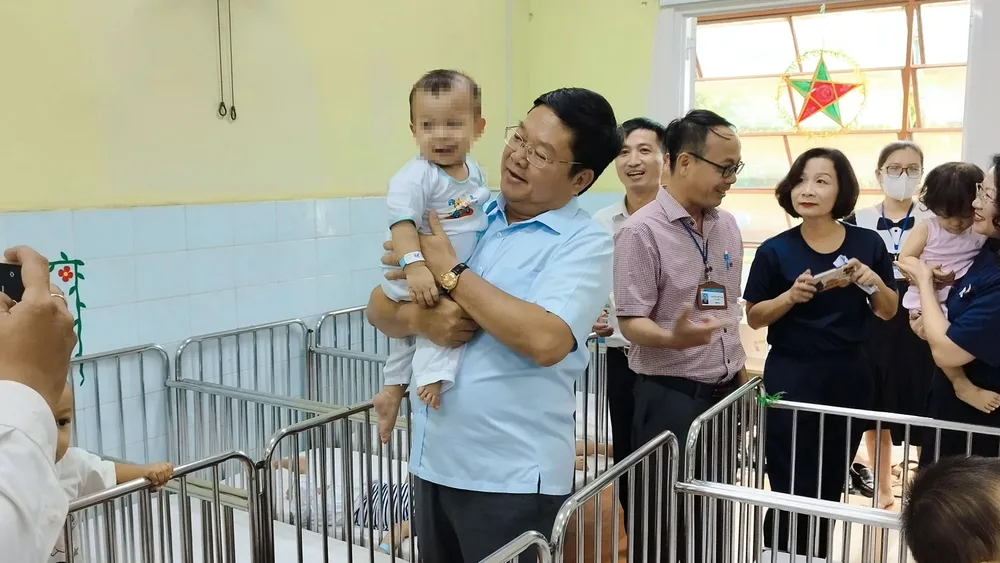 Dịch vụ chăm bé tại Gia Hoàng Thủ Đức - Tin cậy, chất lượng cao