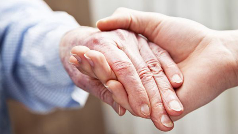 Dịch vụ chăm sóc người già tại Hồ Chí Minh - Gia Hoàng